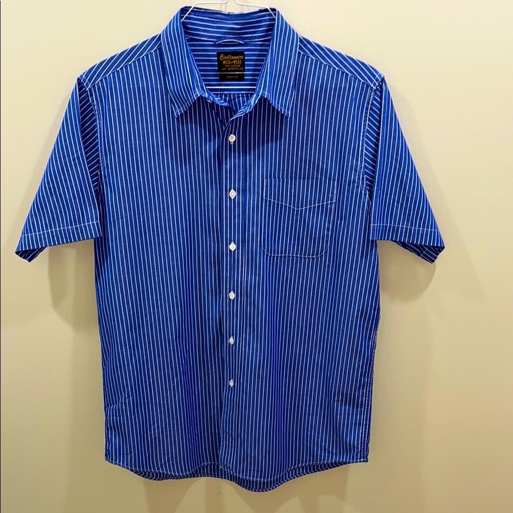 Civilianaire Men’s Blue Striped Short Sleeve Button Down. Medium.